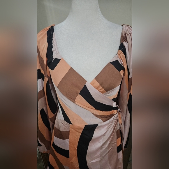 Anthropologie HUTCH Geo Wrap Mini Dress.  Size Small - Picture 9 of 15